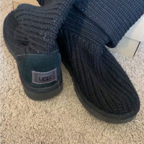 Ugg knit boots - Picture 2 of 3